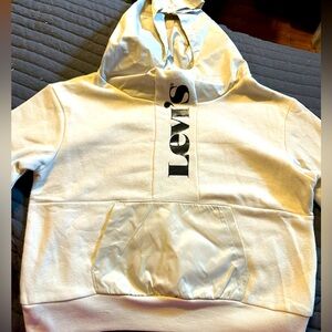 Levi’s girls half zip oatmeal large NWT